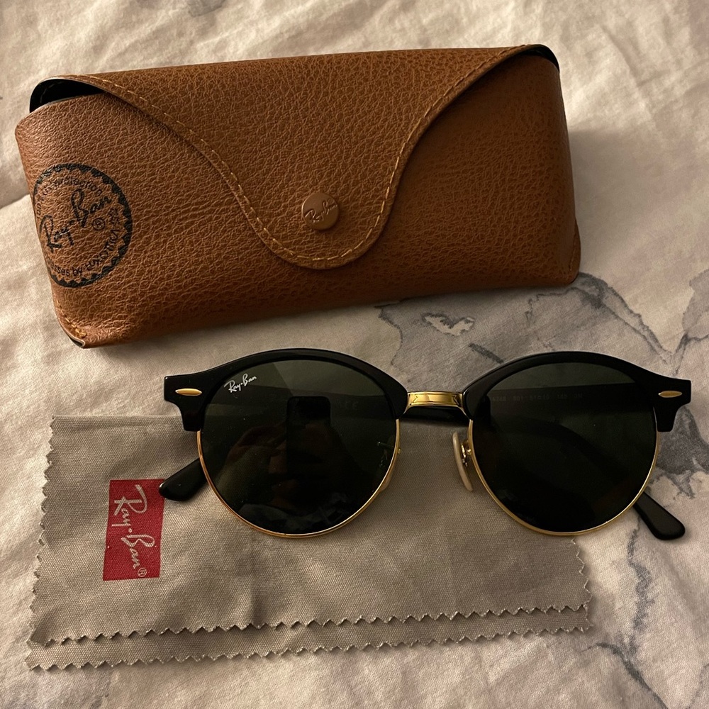 Ray Ban clubround classic sunglasses